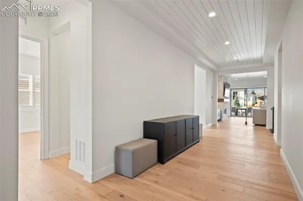 3474 Crest Hollow VW, Colorado Springs, CO 80904