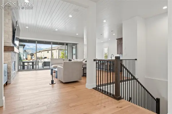 3474 Crest Hollow VW, Colorado Springs, CO 80904