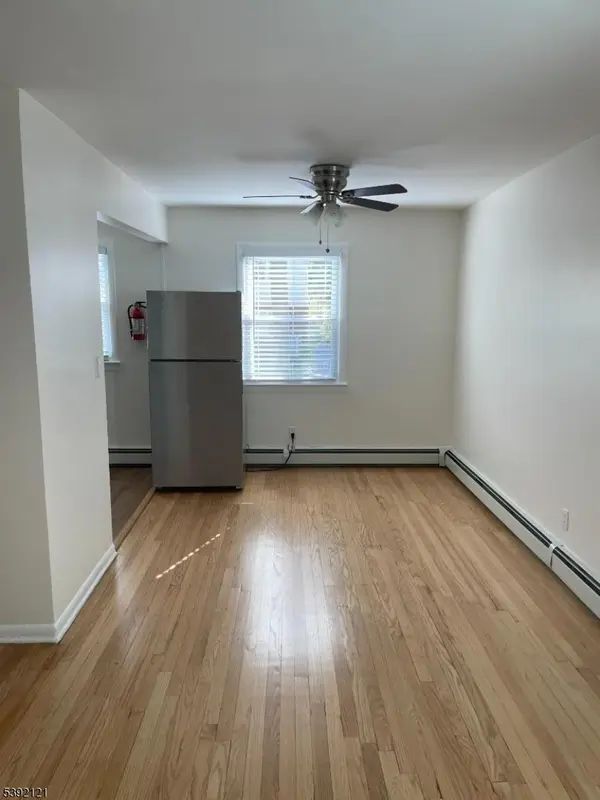 5 Mount Vernon Ave #2, Bloomfield Twp., NJ 07003