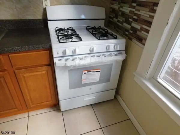 282 Renner Ave #1, Newark City, NJ 07112