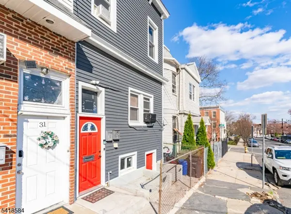 29 Victoria Ave, Newark City, NJ 07104