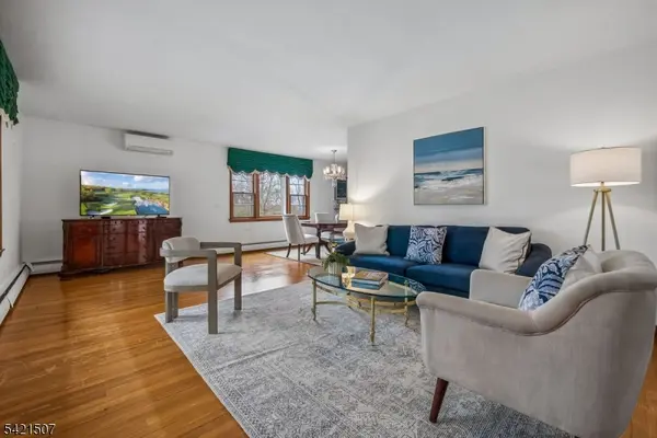 54 Briarhill Rd, Cedar Grove Twp., NJ 07009