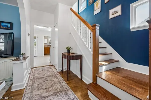 22 Princeton St, Maplewood Twp., NJ 07040