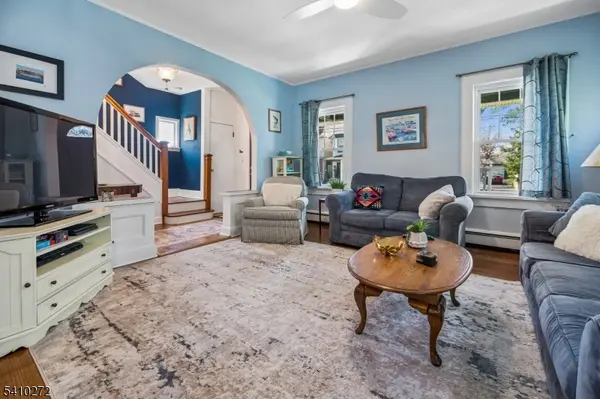 22 Princeton St, Maplewood Twp., NJ 07040