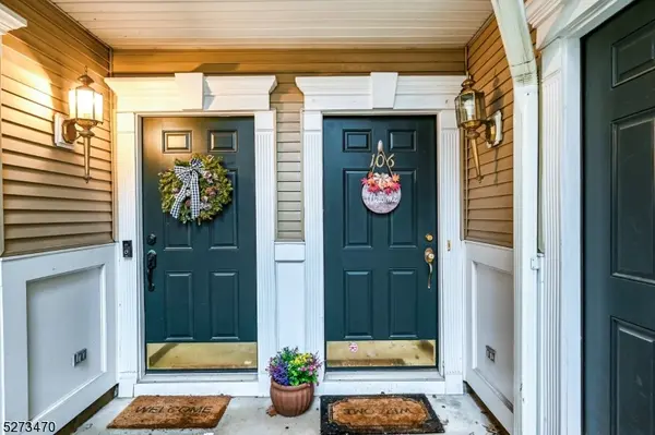 106 Rock Creek Dr, Clifton City, NJ 07014