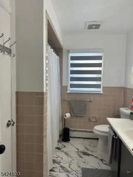 56 Auburn Rd, Berkeley Twp., NJ 08757