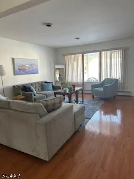 56 Auburn Rd, Berkeley Twp., NJ 08757