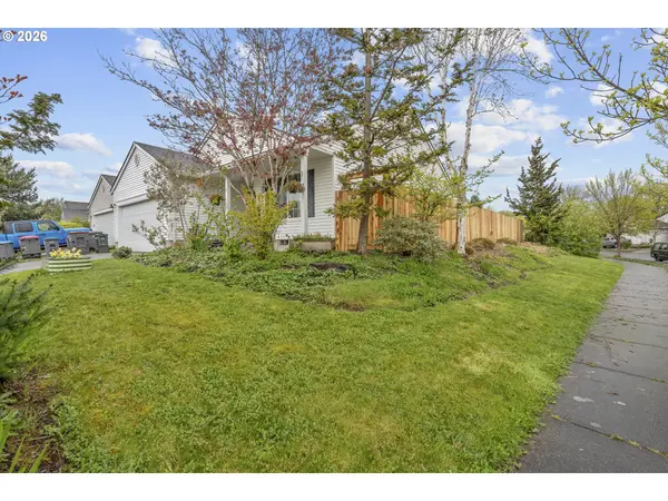 2443 SW TAYLOR DR, Mc Minnville, OR 97128