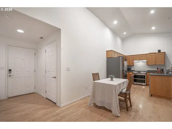 2443 SW TAYLOR DR, Mc Minnville, OR 97128