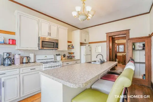 201 Lafayette AVE NE, City Of Grand Rapids, MI 49503