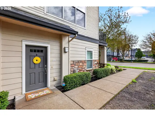 102 NE CANVASBACK WAY, Hillsboro, OR 97006