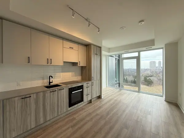 5 Quarrington LN #710, Toronto C13, ON M3C 0S5