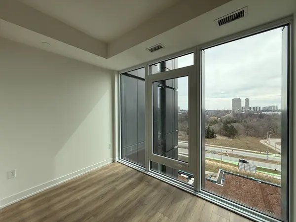 5 Quarrington LN #710, Toronto C13, ON M3C 0S5