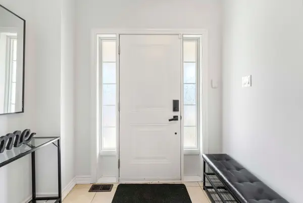 20 Warman ST, New Tecumseth, ON L9R 0B9