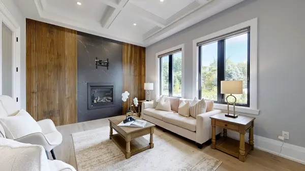 3 Earl Cook DR, Whitchurch-stouffville, ON L4A 1L5