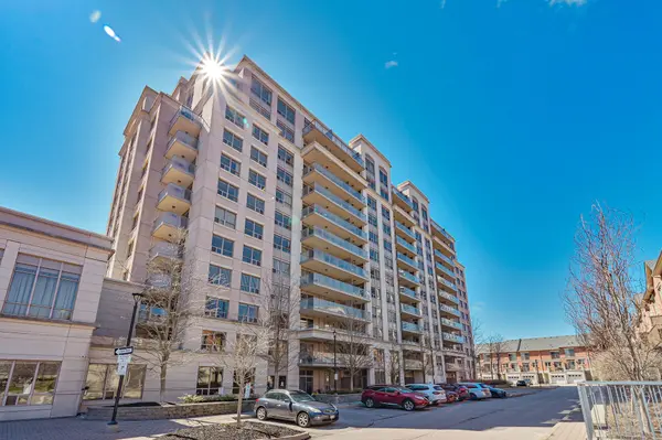 37 Galleria Pkwy #319, Markham, ON L3T 0A5