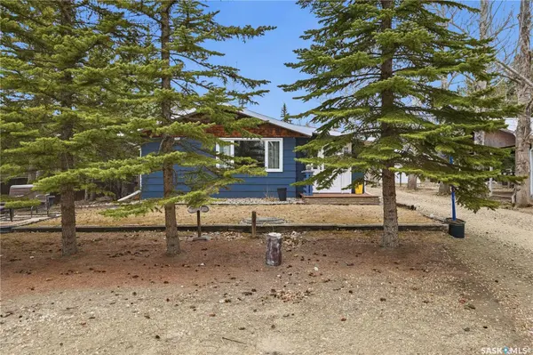 18 Mallard STREET W, Wood River Rm No. 74, SK S0H 2K0