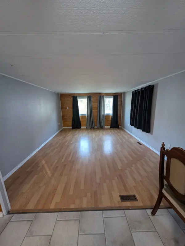 150 Burnside DR #19, Kirkland Lake, ON P2N 3N9