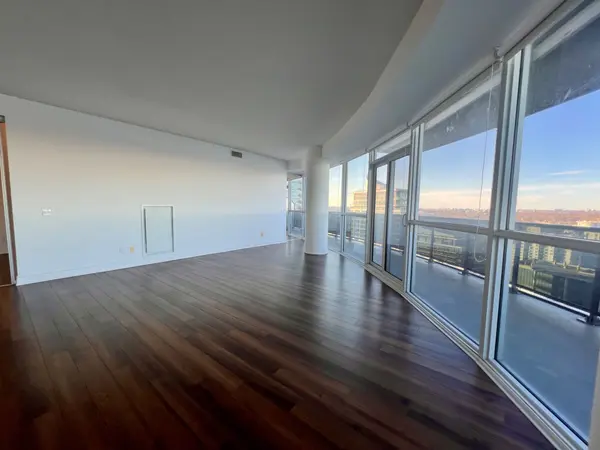 80 Marine Parade DR #2302, Toronto W06, ON M8V 4B4