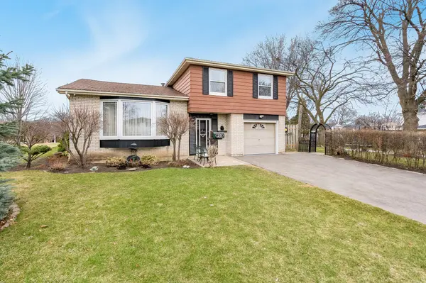 28 Bromley CRES, Brampton, ON L6T 1Z1