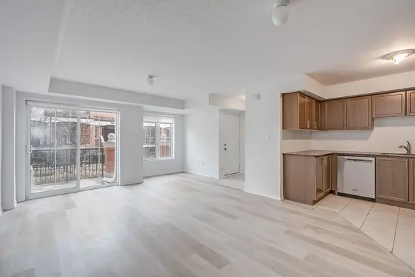 2480 Post RD #33, Oakville, ON L6H 0K1