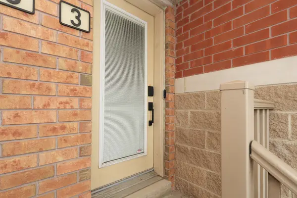 5035 Ninth Line #3, Mississauga, ON L5M 0E5