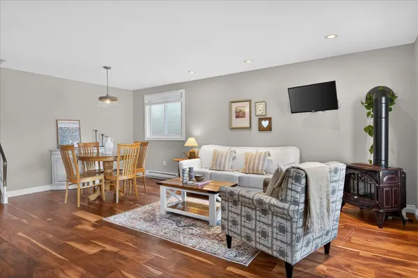 2139 Springwood RD, Peterborough, ON K9K 1N7