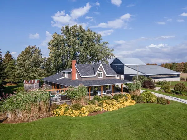 121097 12 Side Road, Georgian Bluffs, ON N0H 2N0