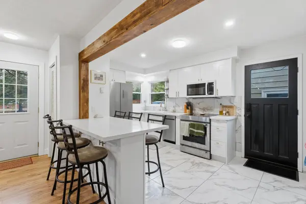 42 Riverside DR, Huntsville, ON P1H 1R6