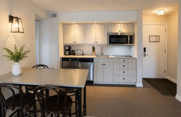 1235 Deerhurst DR #51-304, Huntsville, ON P1H 2E8