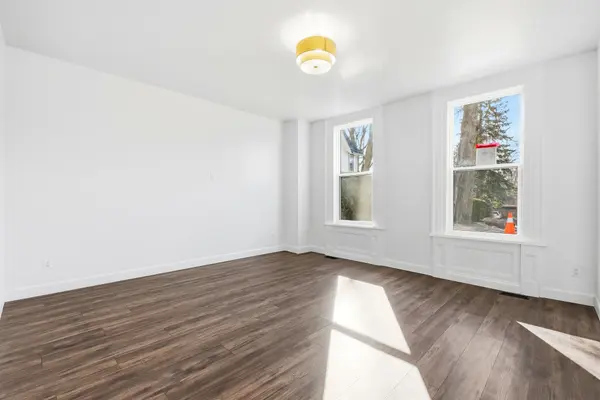 40 Charles ST, Port Hope, ON L1A 1S4