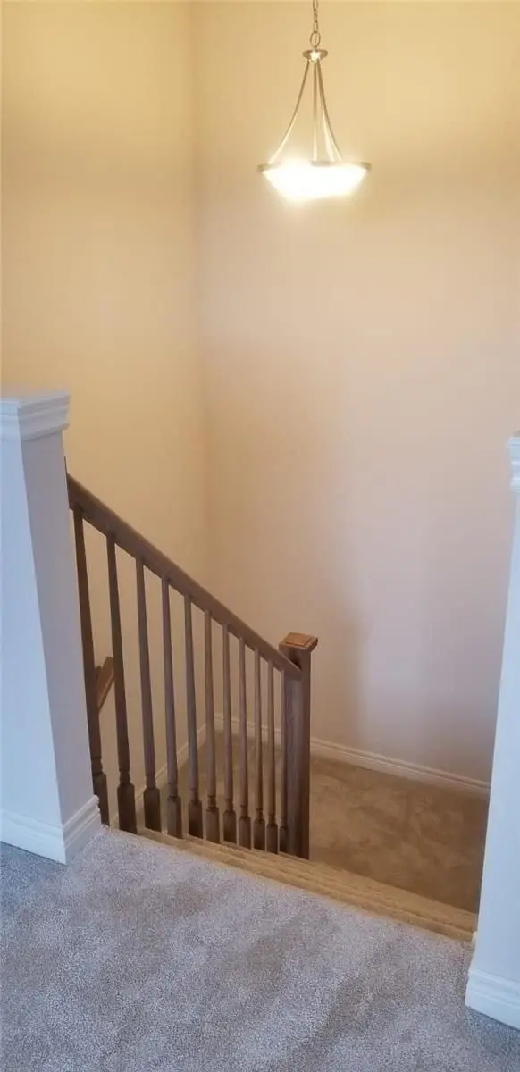 9597 Tallgrass AVE E, Niagara Falls, ON L2G 0X5