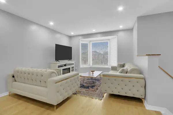 181 MOUNTSHANNON DR, Barrhaven, ON K2J 4N1