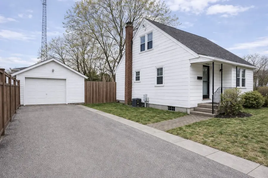 524 Burnham ST, Cobourg, ON K9A 2W7