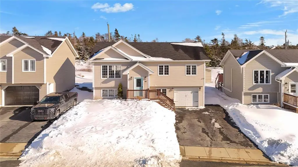 35 Stormont Street, Paradise, NL A1L 0E5