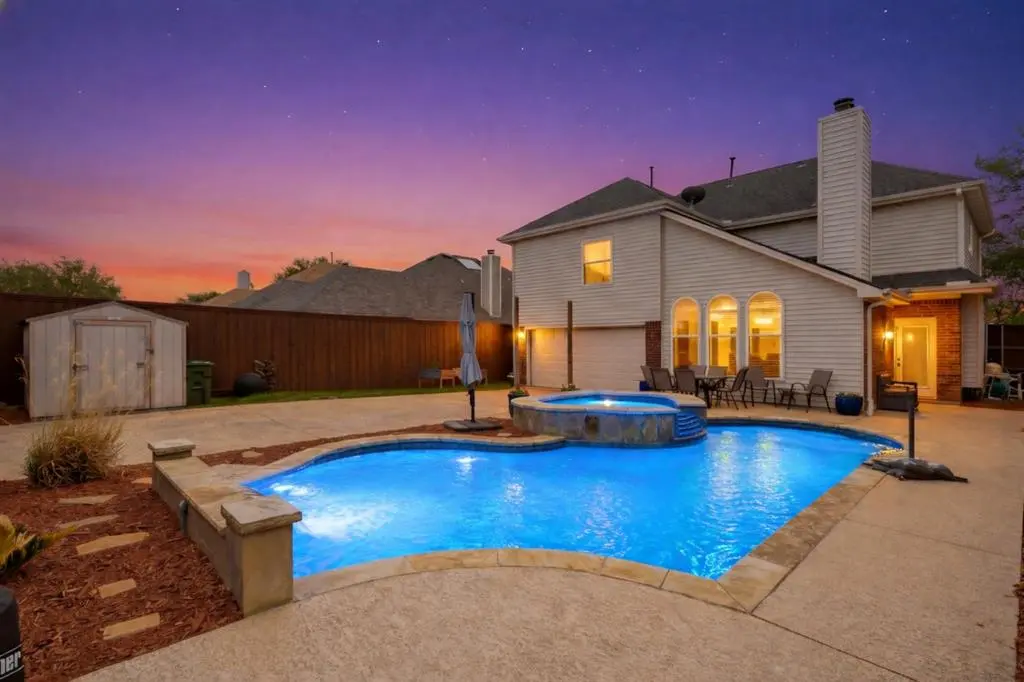 1277 Michael Avenue, Lewisville, TX 75077