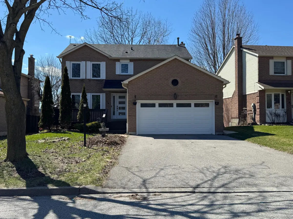 14 Lowder PL, Whitby, ON L1N 8B9