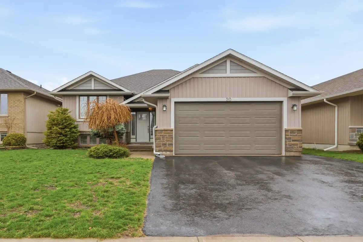 20 BUTTERNUT CT, Belleville, ON K8P 0C5