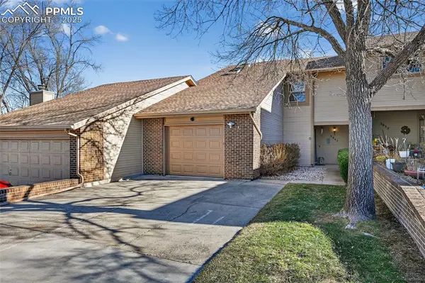 3945 Michener DR, Colorado Springs, CO 80907