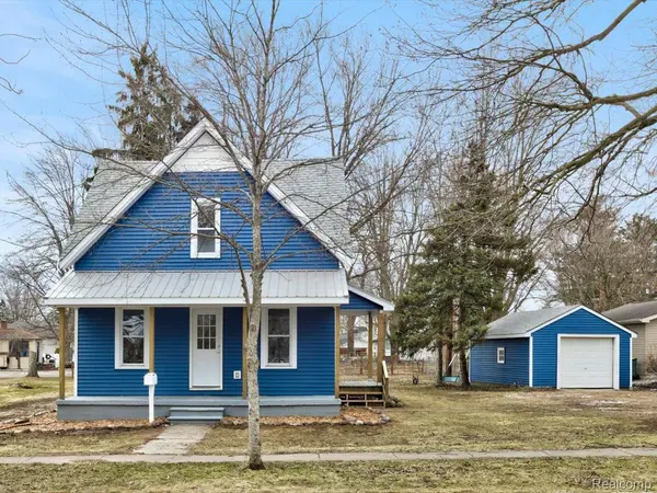 35930 Washington ST, Richmond, MI 48062