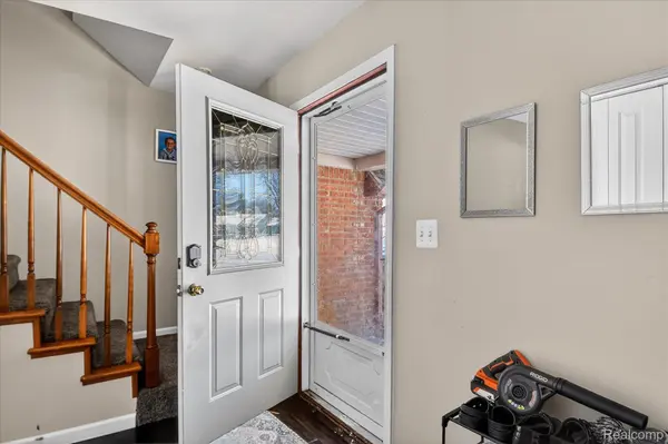 5177 Elizabeth LN, Almont Township, MI 48003