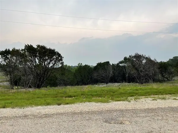 1083 Cedar Hill Drive, Nemo, TX 76070