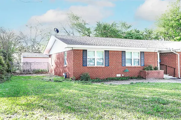 1209 Pebble Street, Bowie, TX 76230