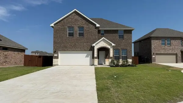 312 GALLANT MAN Court, Granbury, TX 76049