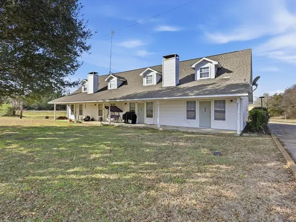 1010 Ranch Country Drive, Kemp, TX 75143