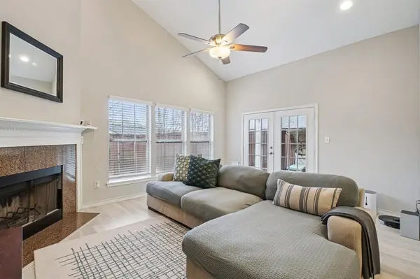 9437 Timberleaf Drive, Dallas, TX 75243