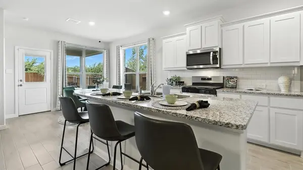 1909 PREAKNESS Drive, Granbury, TX 76049