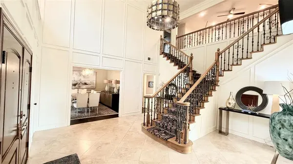 2004 Crown Knoll Lane, Plano, TX 75093