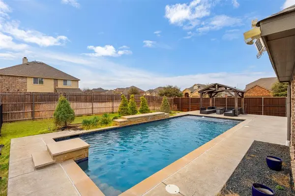 5601 Cornelia Court, Midlothian, TX 76065