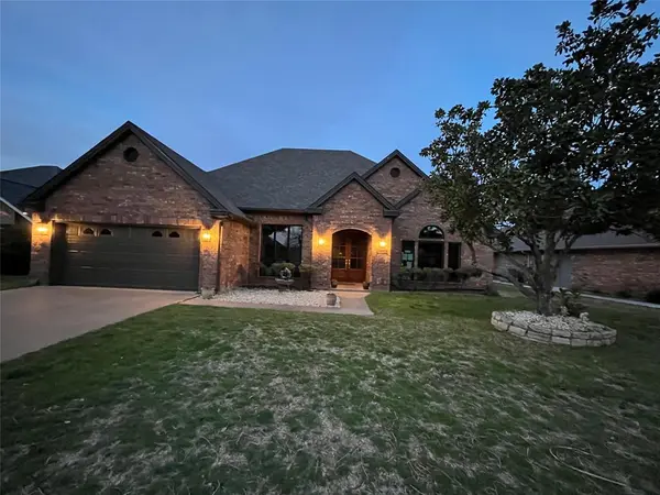 2309 River Road, Granbury, TX 76048